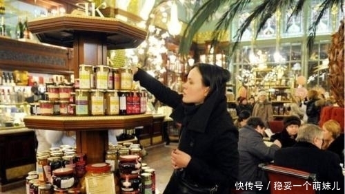  人民币|在白俄罗斯, 100元人民币能买些啥? 物价很低, 秒变百万富翁!