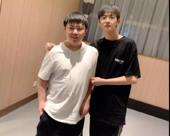 教头VG,训练赛无敌的EDG,还有散装WE