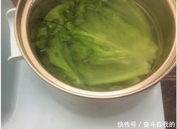 生菜|减肥就服这菜，连吃1个月，腰围小一圈，“天然消脂菜”不是盖的