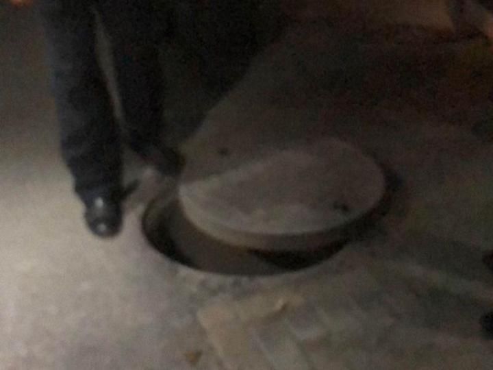  方女士|隔着屏幕都觉痛！大姐晚饭后散步掉入“吃人井”，幸得淳安城管救出