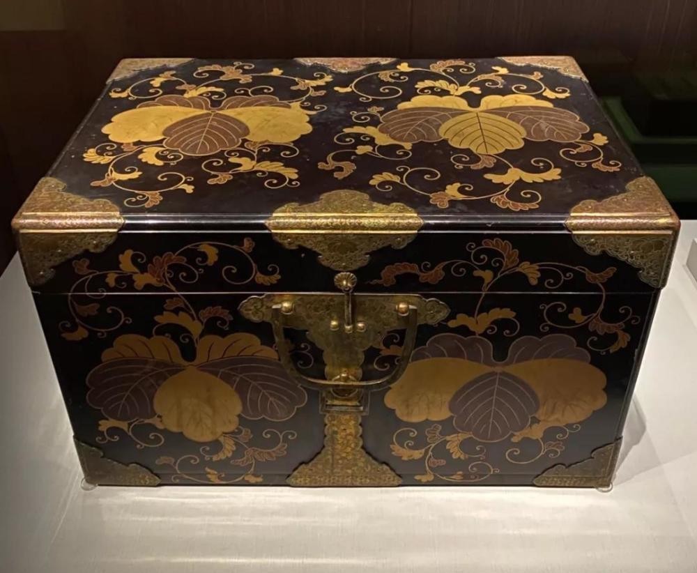  最强|地表上最强开箱！收藏达人乾隆皇帝的多宝格