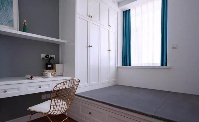  客厅|90后小夫妻花36万元装修的现代风格，130平米三居室太赞了！