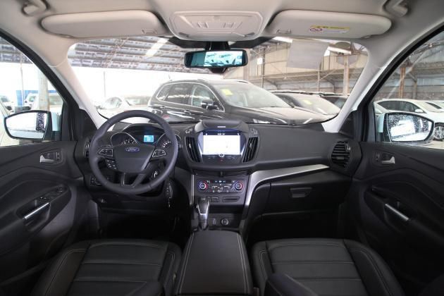 低头|又一款豪车低头了！本田CR-V都比不上T-ROC探歌！合资18万元实惠好用