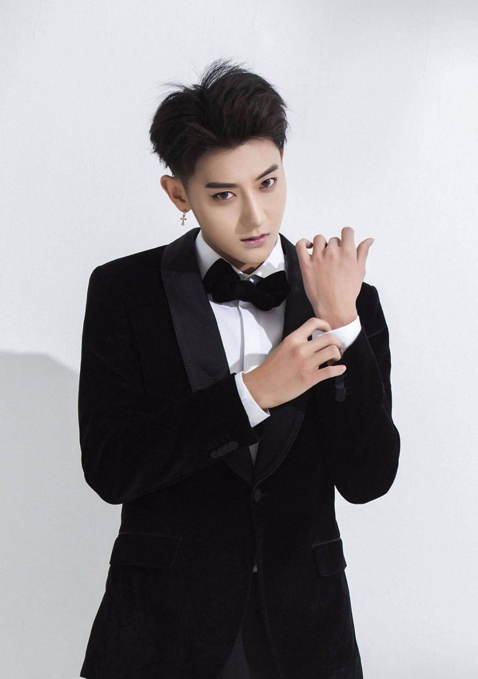  等不及|黄子韬加盟B站新节目《说唱新世代》，令人太期待了！网友：已经等不及啦！