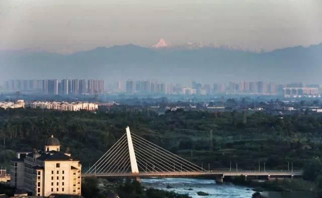 成都|如何拍到最漂亮的幺妹峰?成都市区全域观山点位曝光