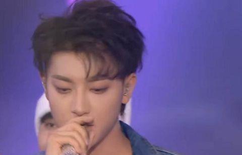 大赏|818晚会颜值大赏:钱枫玲花皆发福,“林有有”比张萌还显老