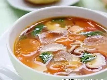  香浓|这是家庭主妇超爱做的快手汤，不用慢炖也好喝，味道香浓