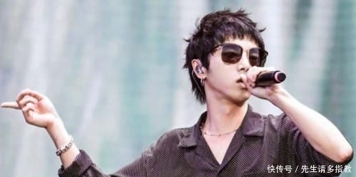 那一刻|华晨宇被安排相亲一脸懵,贾玲一句话救场!粉丝:那一刻太爱贾玲了