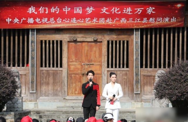 吃饭|张馨予深夜觅食,直接用盆吃饭,摄影师都忍不住吐槽:吃的比我都多