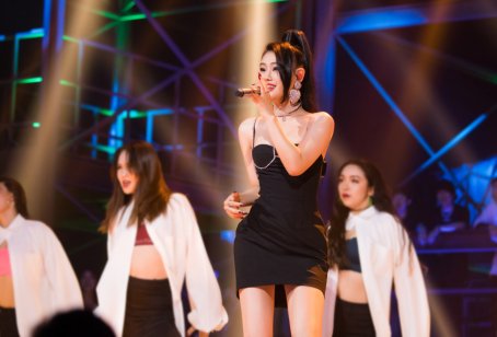  变身|《说唱听我的》袁娅维变身“热辣女孩”上演“开口跪”