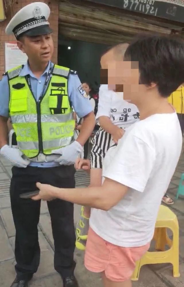 一市民骑电动车太“任性” 阻碍民警执法被行拘|“创文” | 任性