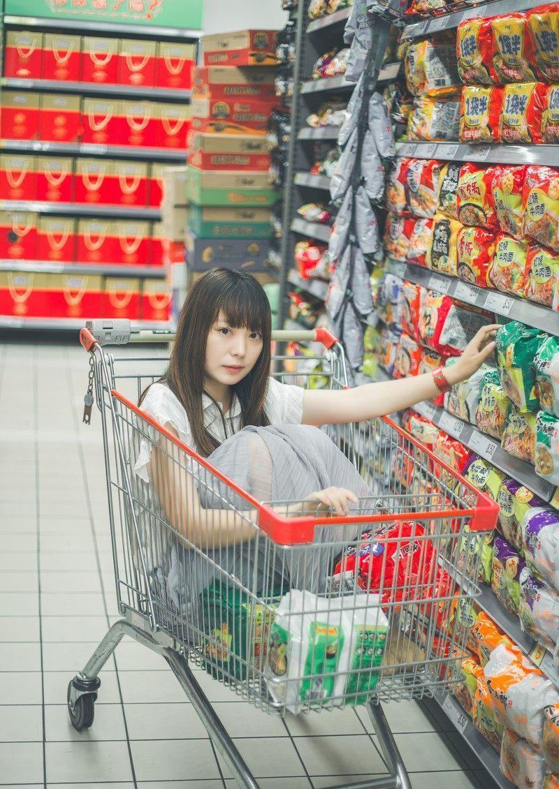 现实|生活在现实里过着柴米油盐的生活