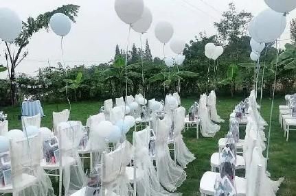 婚纱|王一博肖战被“结婚”肖战被女化穿婚纱,CP粉戴面具亲吻太辣眼!