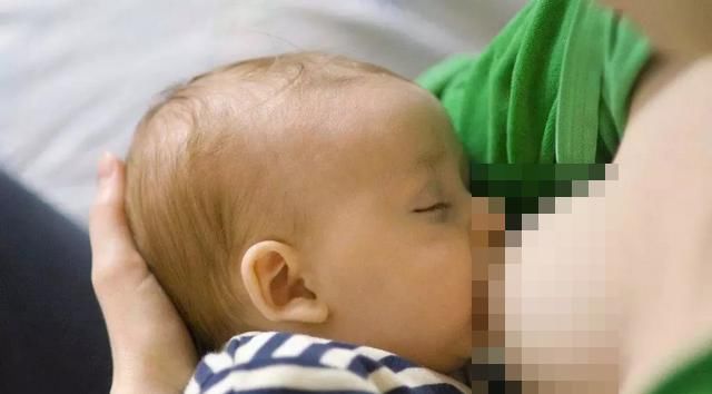  妈妈|婴儿哭闹是人之常情，遇到这位妈妈，让人心疼她的宝宝