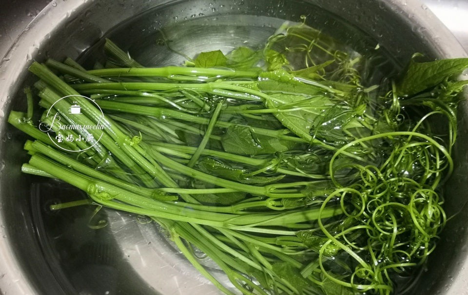  脆嫩|大热天，此菜贼抢手，遇到我从不还价，清爽脆嫩，晚餐吃一些好