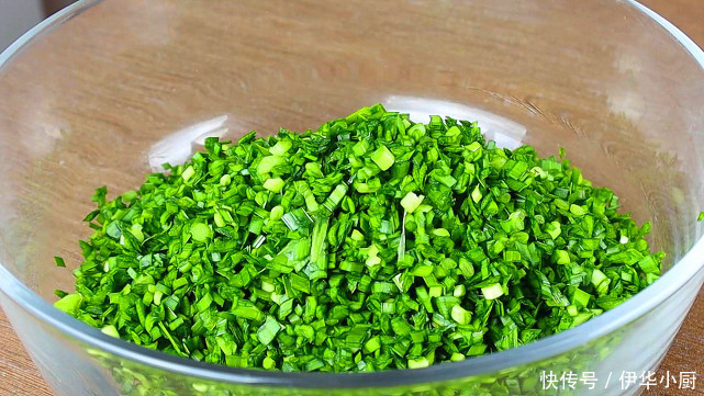 过瘾|早餐这样吃太过瘾了,不烫面不发面,柔软又多层,比饺子还好吃