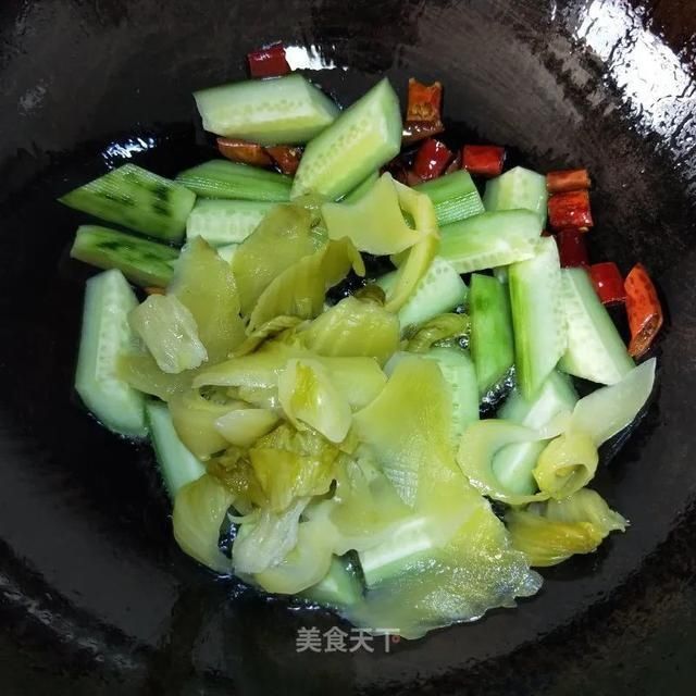 下酒|香而不腻的肥肠煲！零厨艺家常菜！下酒又下饭，好吃到爆