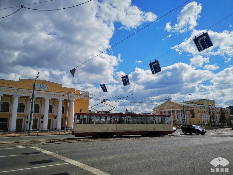 好看|拔草俄航95周年彩绘机！外观和机舱超好看，难怪有近9成上座率