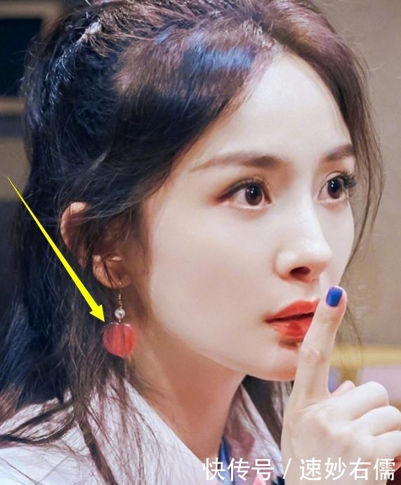  耳环|本以为杨幂天天戴同一副耳环是懒，结果看清款式：是我无知了