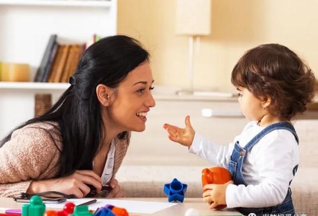 米粒妈|别信贵人语迟，宝宝语言发展黄金期，这样做最有效！