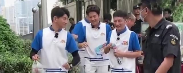  满满的哥哥|杨洋录《元气满满哥哥》摔跤，王彦霖第一时间搀扶，吴昕暖心关怀