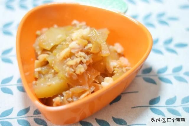 炒炒|夏天吃它最为应季,翻翻炒炒就能出锅,简单快手又好吃