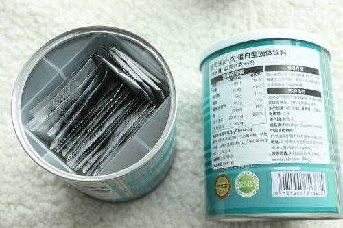  霍思燕|霍思燕的育儿小绿罐纽贝乐测评，来看嗯哼身体棒棒的秘籍