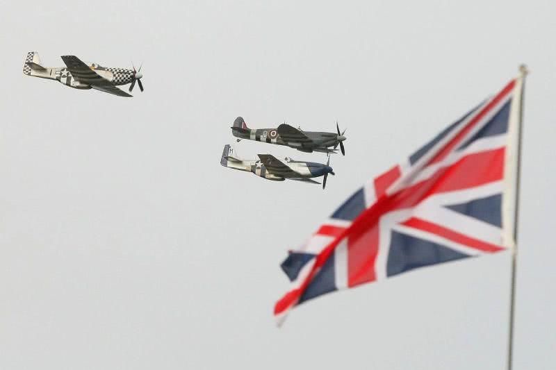 时髦|除了机车和速度,这个比赛还关注谁更时髦