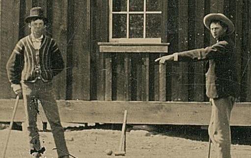 老照片|男子2元买3张老照片，却被告知值500万，只因照片中的这个人