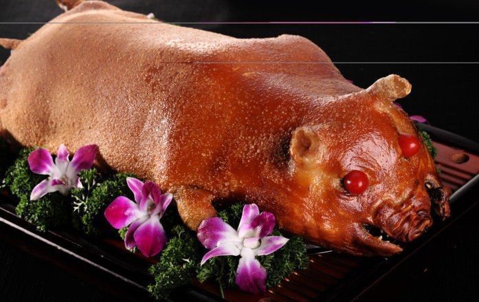 老板|老板请客只点了1道菜,以为是抠门,端过来后所有人都大吃一惊