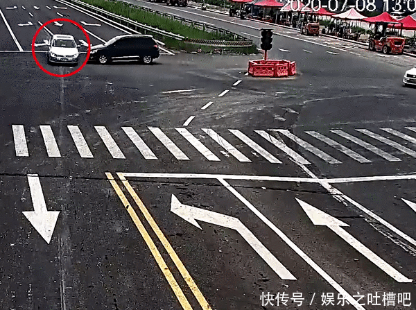  车驾驶员|悲剧了！教练车面前“炫”漂移...