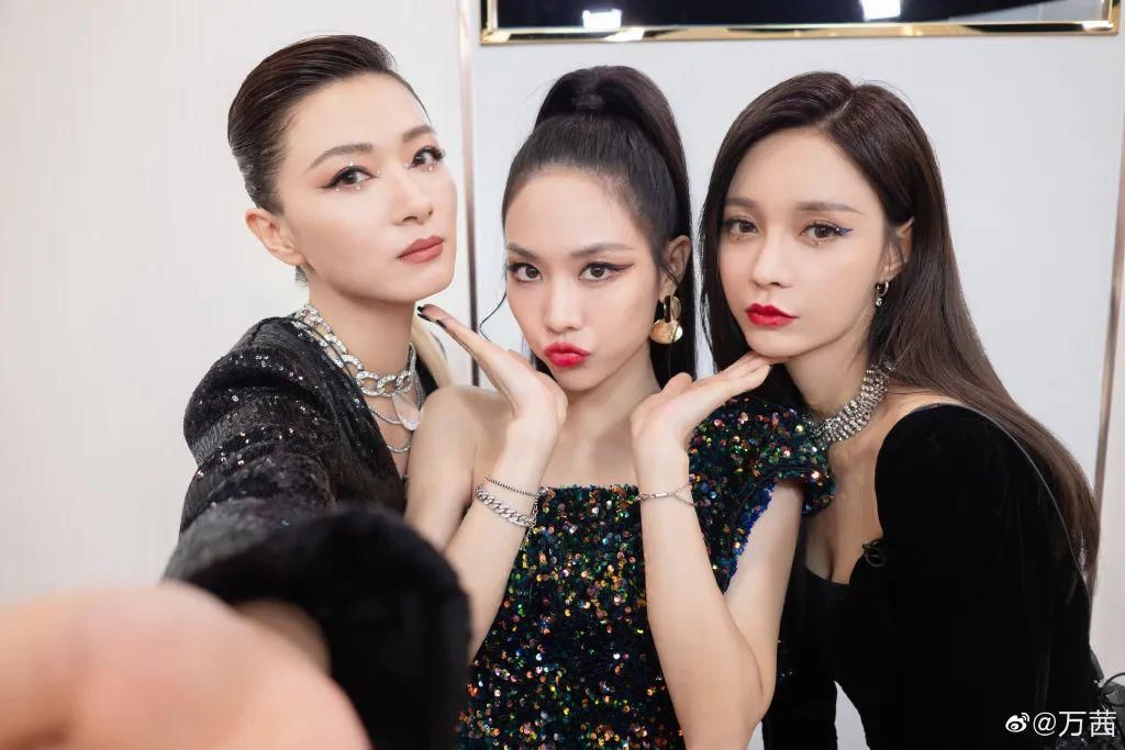  不想|不想红但一直上热搜,这解释苍白吗