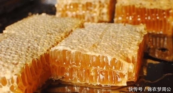  简单|美食如此简单：每天晚上睡前喝半杯蜂蜜水，坚持半年，身体会带来这些惊喜变化！