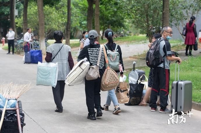  开学|珠海又一高校开学！新生个人奖学金最高达16万元