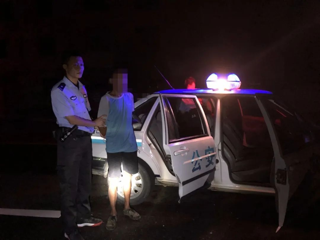 被捕|男子背负两条人命逃亡32年，离家3千公里处被捕，20岁小伙变52岁拾荒汉也难逃法网