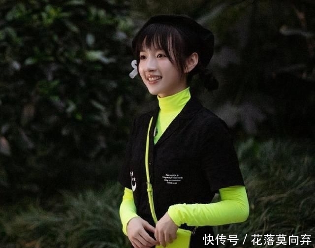  闺女|她成芒果台“亲闺女”，资源太好，刚录完中餐厅又接档新综艺