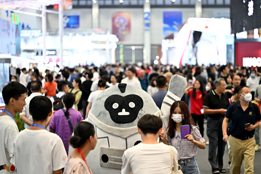 激活消费主引擎 共享开放大机遇——中国国际消费品博览会三年观察