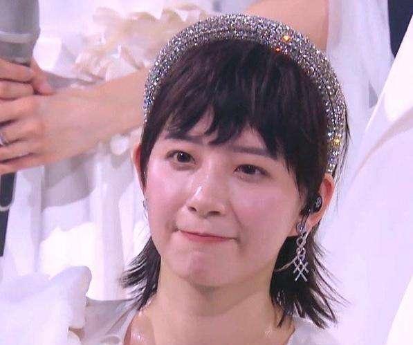  浪姐|《浪姐》蓝盈莹成“话题工具人”，郁可唯隐形人陪跑：真是亏大了