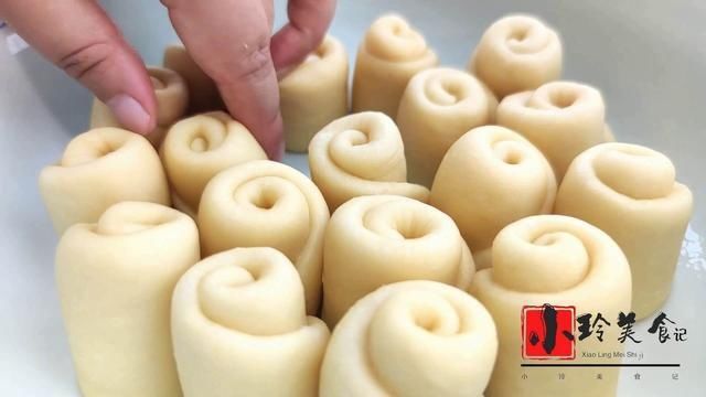  香甜|教你面包新做法，不用烤箱不用电饭煲，香甜柔软还拉丝，香极了