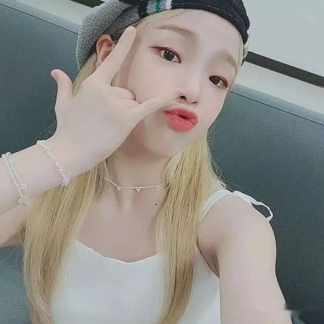  女团|结束宿舍生活后，仍想办法住在同一栋楼里的女团爱豆！