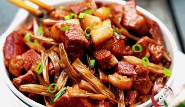  冬天|5种适合晒干吃的青菜，制作方法简单，冬天炖肉好吃又上瘾
