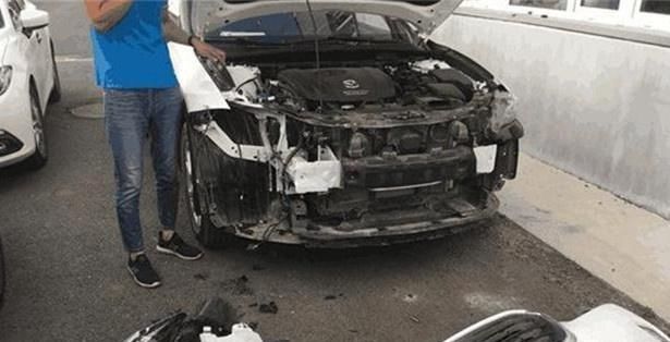  现场|马自达CX4在别克君上，现场拆除看缝隙，防撞梁是假的