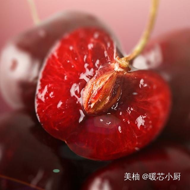 草莓|万物皆可削皮?忍了鸡蛋,忍了榴莲,看到最后直接献上“膝盖”!