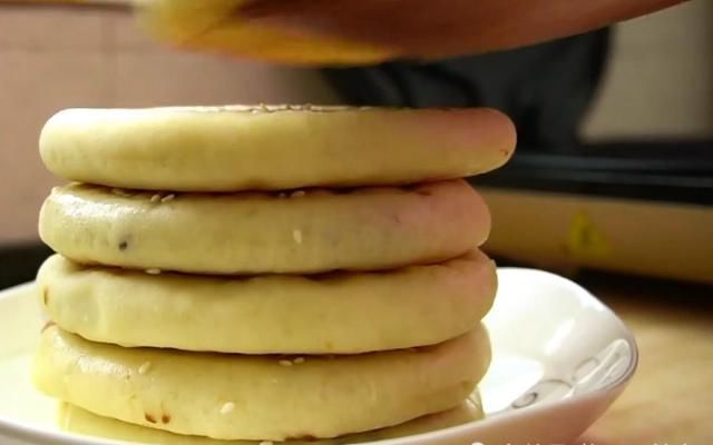  孩子|孩子爱吃的早餐饼，食材和制作都非常简单，新手也能零失败