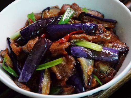 猪皮|香辣入味又下饭的家常菜,简直不要太好吃啦!