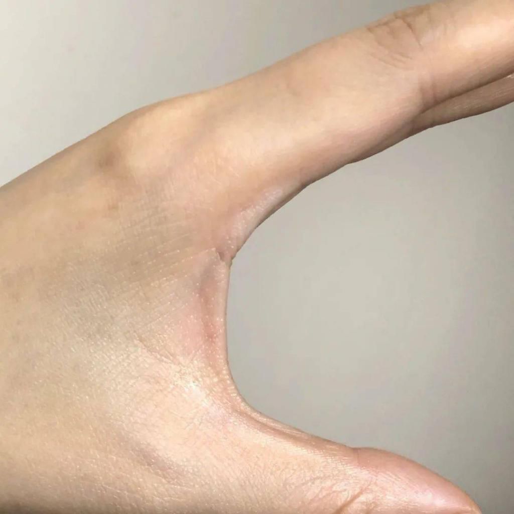 好好|美妆亲测丨凌晨3点才睡的你有在好好护理眼周嘛？