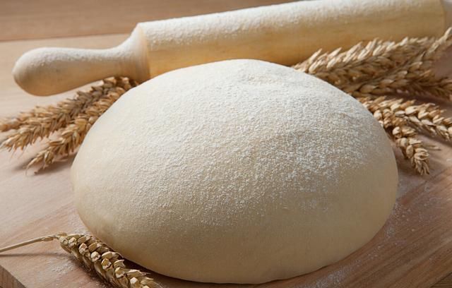  担心|韭菜鸡蛋包子家常做法，独享美味，不用担心口气问题啦