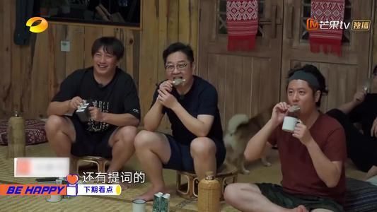  张绍刚|当张子枫看到大学老师后，第一反应太真实，学生：这不就是我嘛