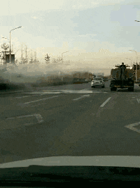 段子|搞笑GIF段子:老婆,你这笑容我看发慌,有啥你就直说吧