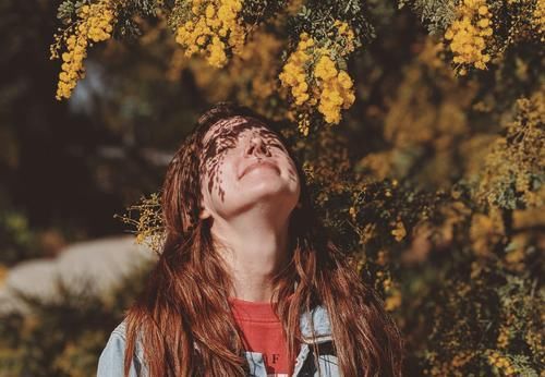 家庭|58岁女士的悔悟:“没有家庭,没有依靠,这就是不婚主义的暮年”